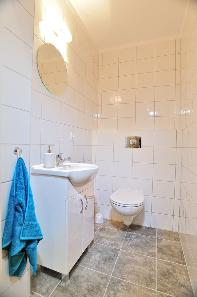Mieszkanie Wynajem  Śródmieście-Centrum ks. Piotra Ściegiennego 10