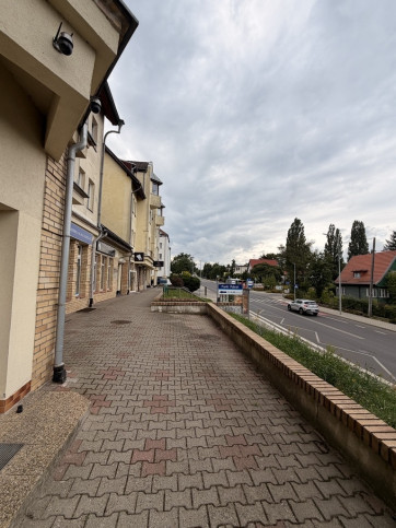 Lokal Wynajem  Bezrzecze 9